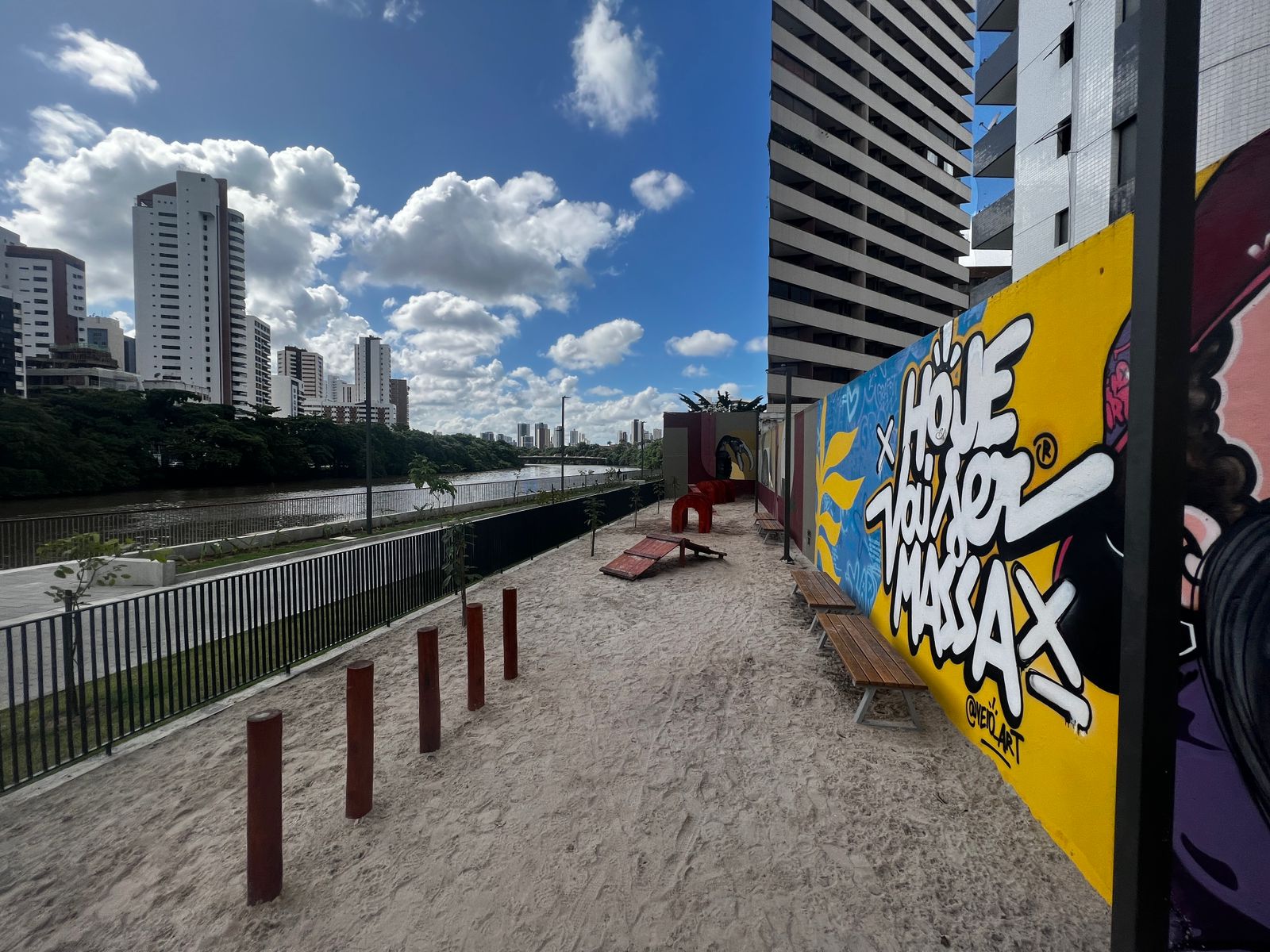 PHOTO-2023-07-04-17-23-42 2.jpg